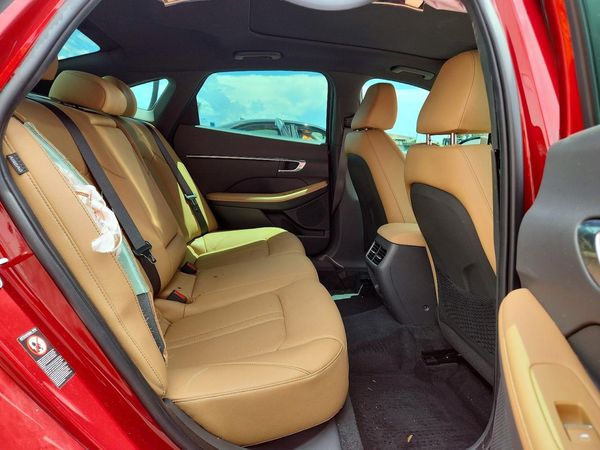 2023 HYUNDAI SONATA Limited