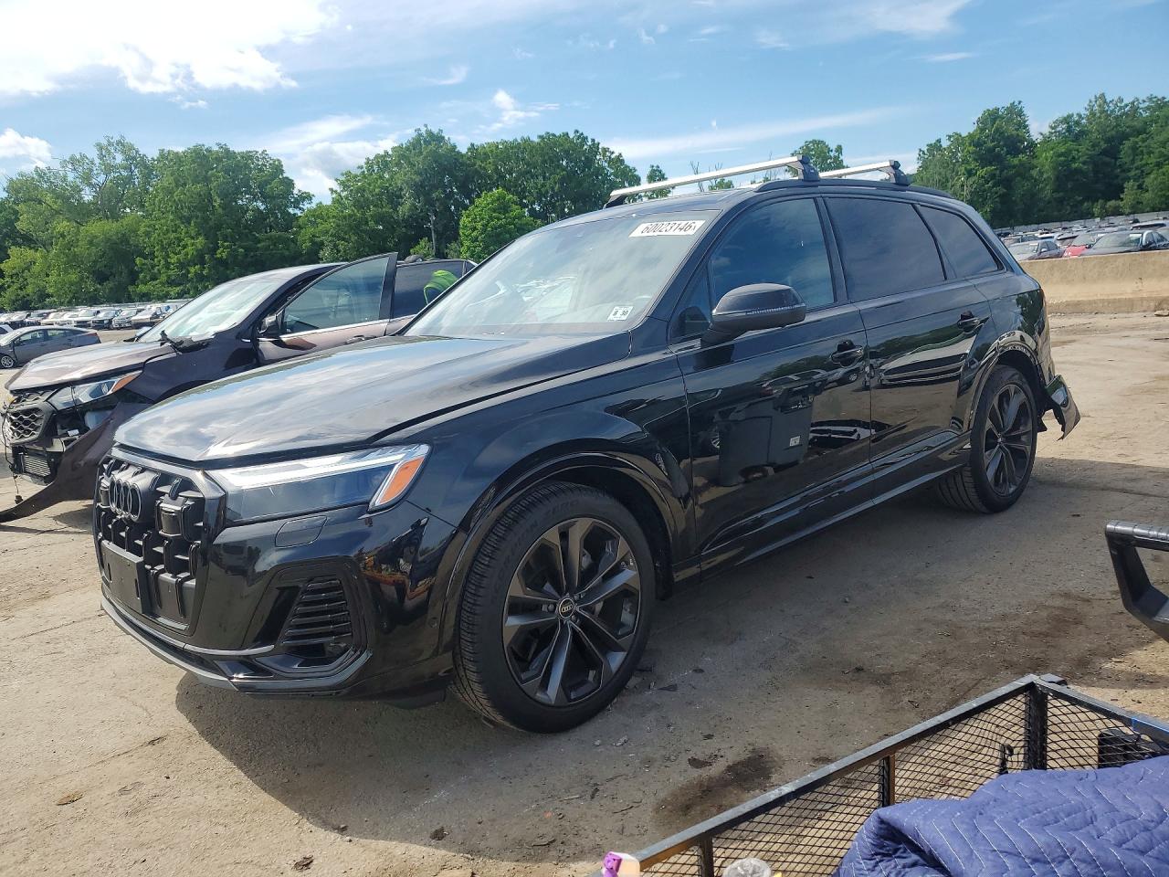 2025 AUDI Q7 quattro Premium Plus