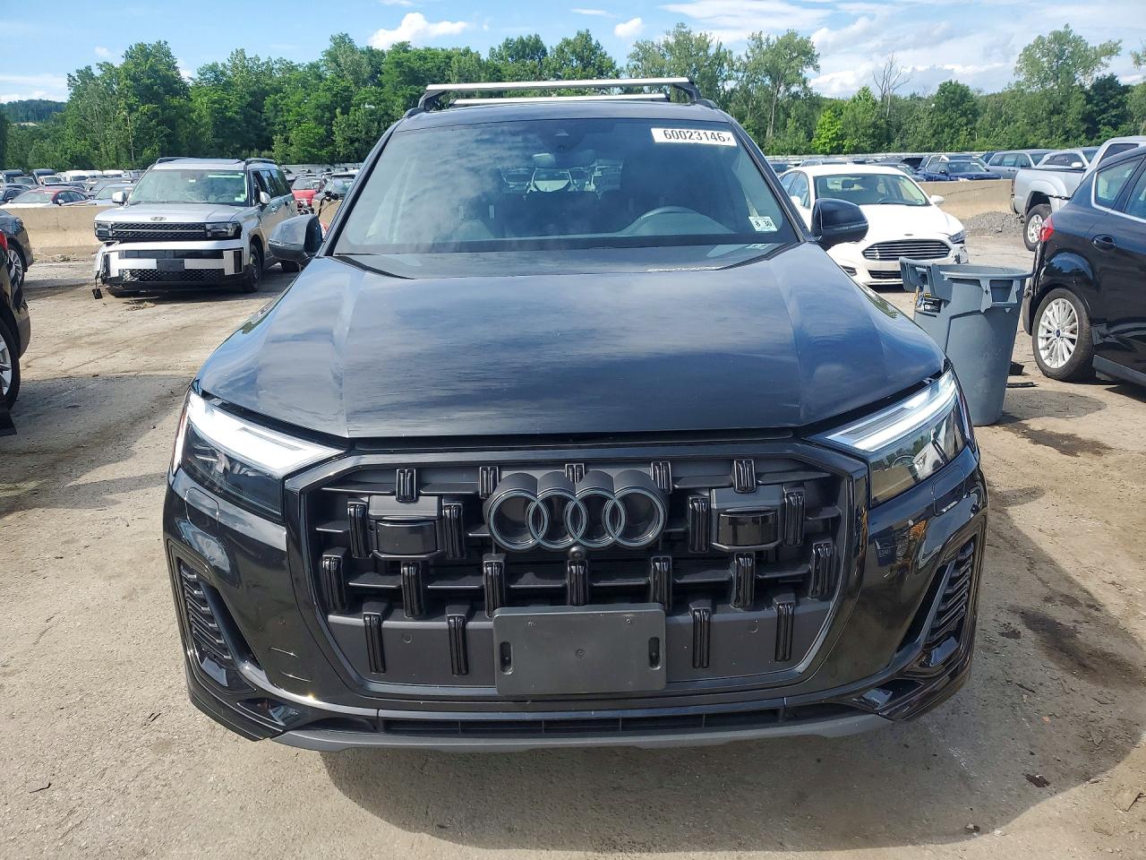 2025 AUDI Q7 quattro Premium Plus