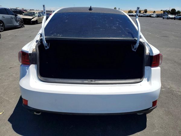 2016 LEXUS IS