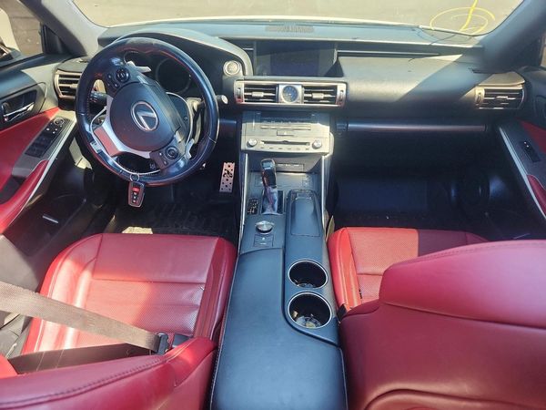 2016 LEXUS IS