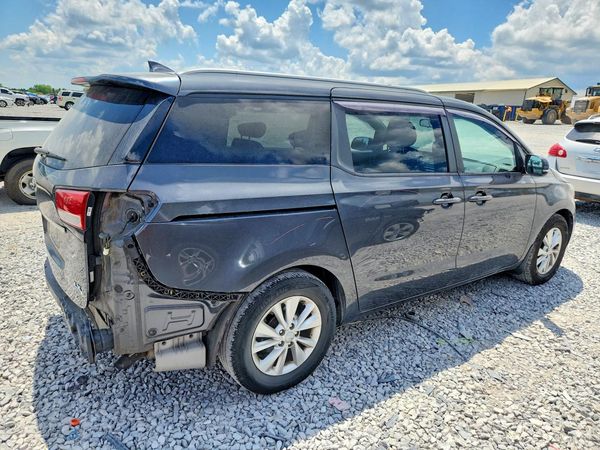 2016 KIA SEDONA LX - Middle-low