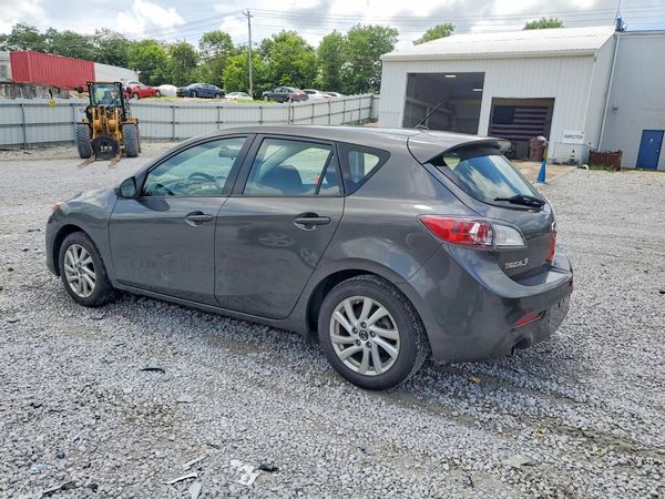 2013 MAZDA 3