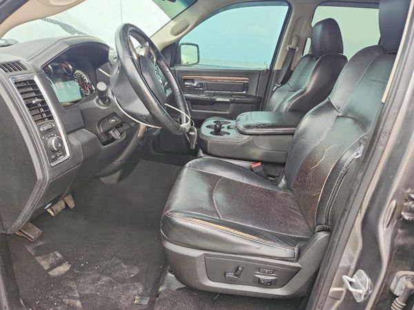 2013 RAM 1500 LARAMIE QUAD CAB 4X4