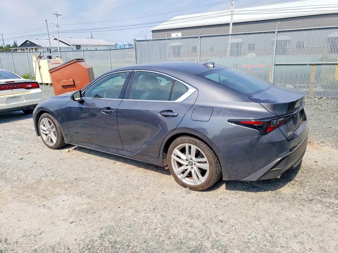 2023 LEXUS IS 300 Comfort