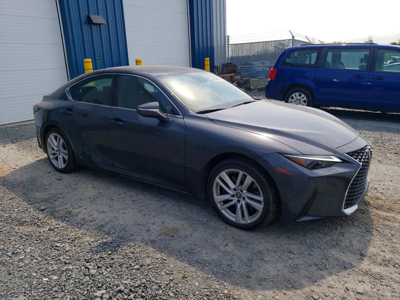 2023 LEXUS IS 300 Comfort