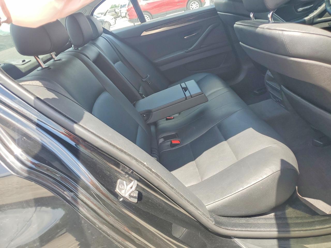 2013 BMW 528