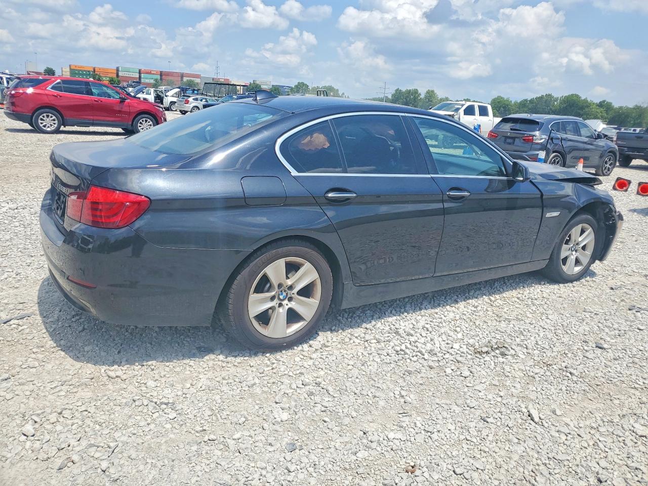 2013 BMW 528