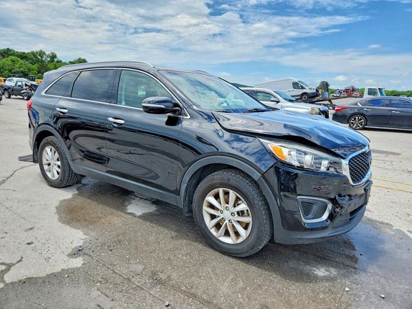 2018 KIA SORENTO L, LX