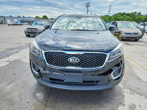 2018 KIA SORENTO L, LX