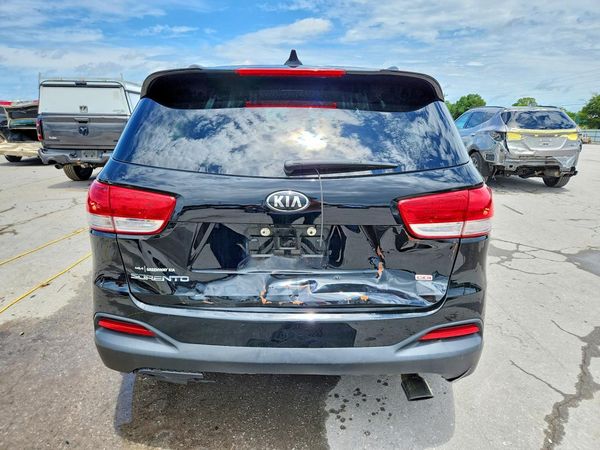 2018 KIA SORENTO L, LX
