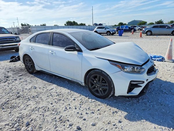 2020 KIA FORTE GT Line