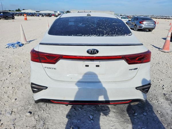 2020 KIA FORTE GT Line