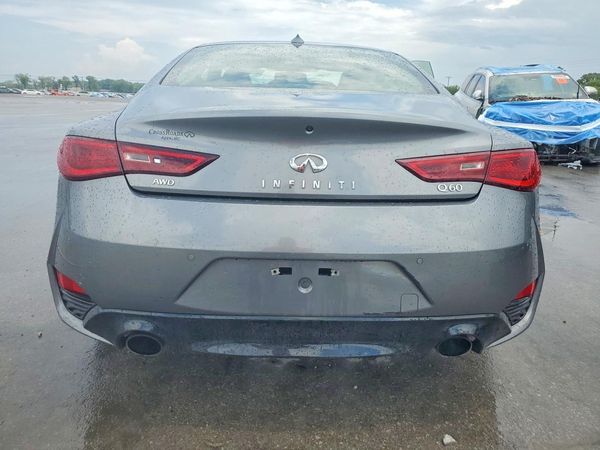 2018 INFINITI Q60