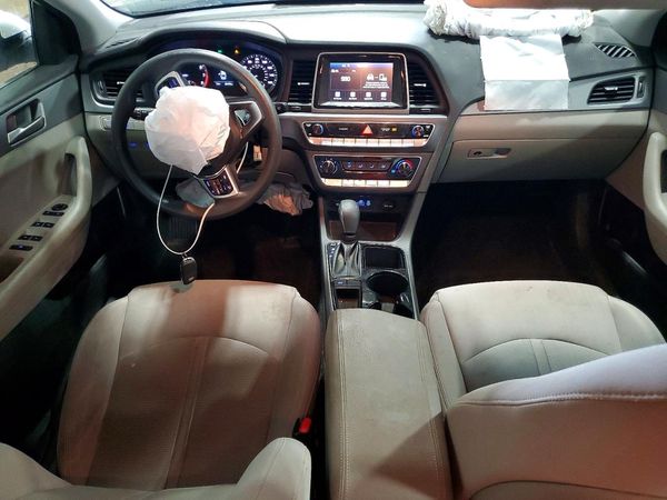2018 HYUNDAI SONATA SE, Eco