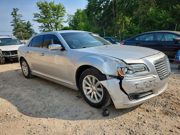 2012 CHRYSLER 300