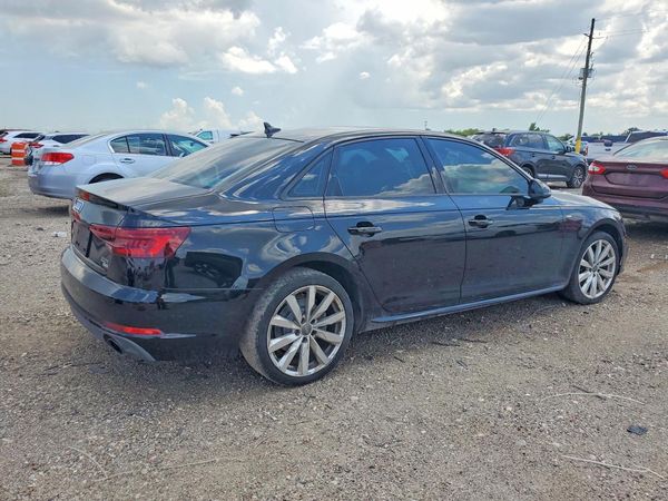 2018 AUDI A4