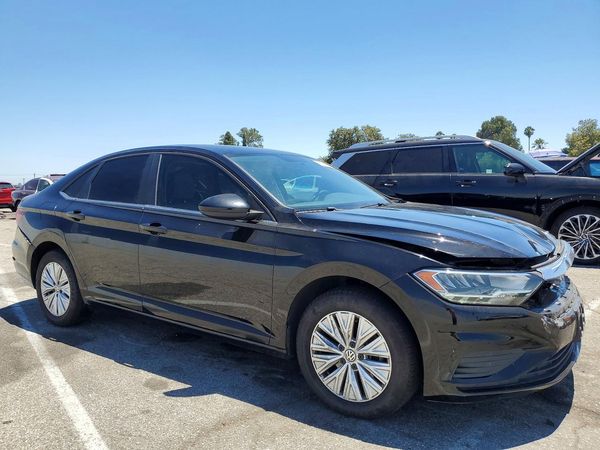 2020 VOLKSWAGEN JETTA S, SE, R-Line
