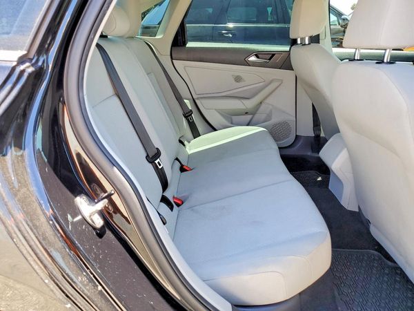 2020 VOLKSWAGEN JETTA S, SE, R-Line