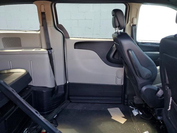 2019 DODGE GRAND CARAVAN SXT