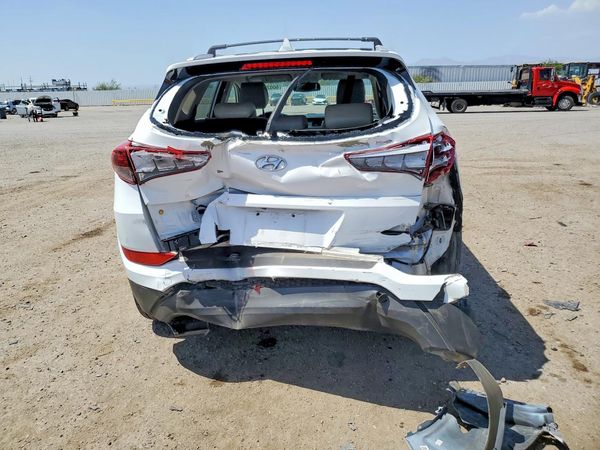 2017 HYUNDAI TUCSON