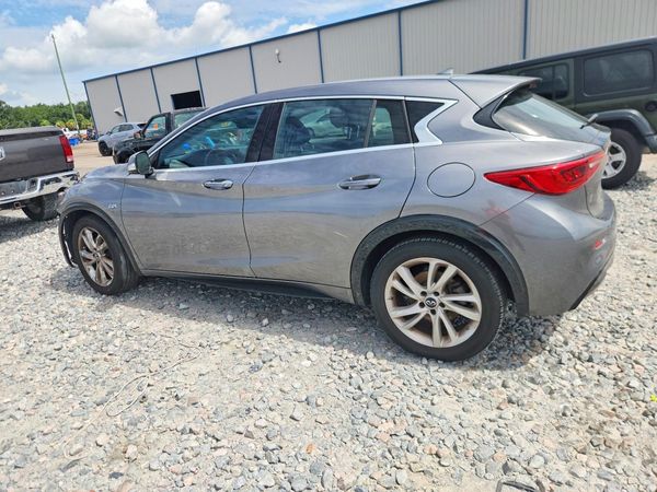 2018 INFINITI QX30