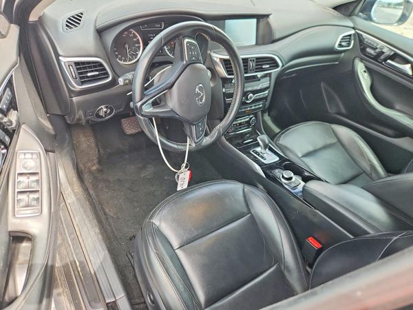 2018 INFINITI QX30