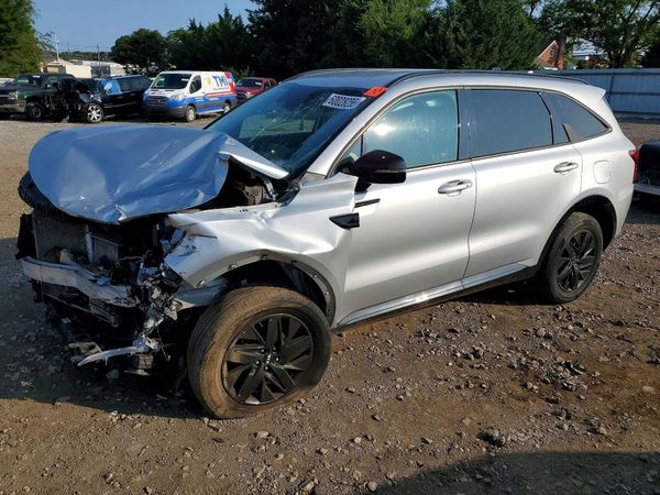 2021 KIA SORENTO
