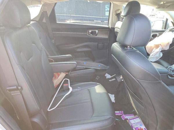 2021 KIA SORENTO
