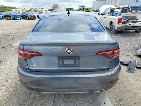 2021 VOLKSWAGEN JETTA S / SE / R-Line