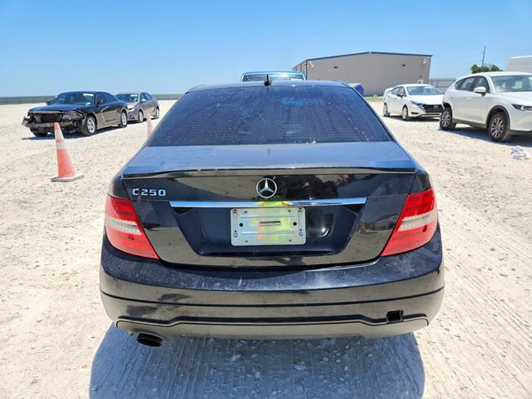2013 MERCEDES-BENZ C C250