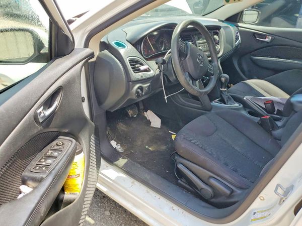 2014 DODGE DART SE