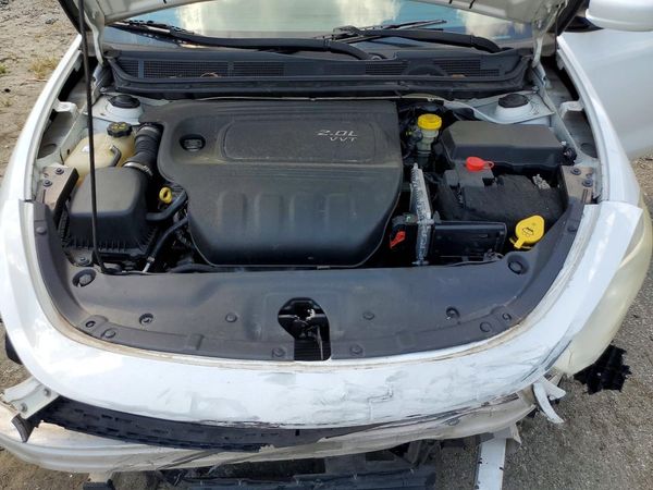 2014 DODGE DART SE