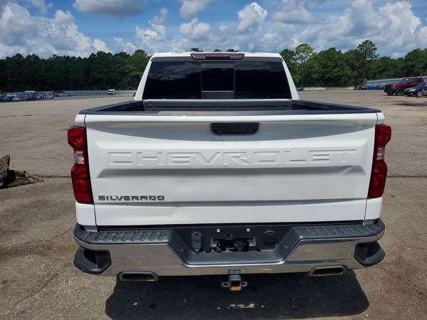 2022 CHEVROLET SILVERADO LT — DIRR