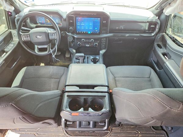 2024 FORD F150