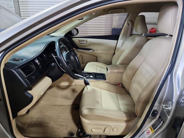 2016 TOYOTA CAMRY