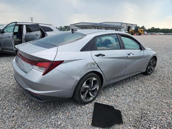 2023 HYUNDAI ELANTRA SEL w/Convenience Pkg