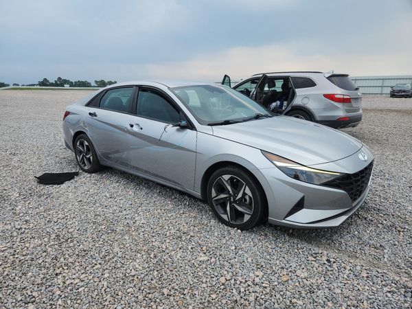 2023 HYUNDAI ELANTRA SEL w/Convenience Pkg