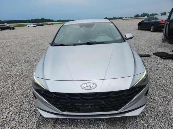 2023 HYUNDAI ELANTRA SEL w/Convenience Pkg