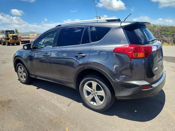 2015 TOYOTA RAV4