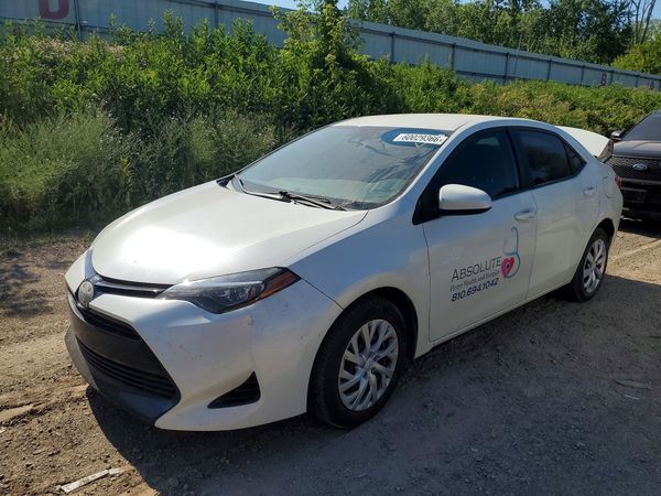 2017 TOYOTA COROLLA