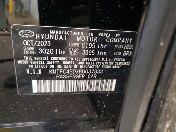 2024 GENESIS G90 3.5T e-Supercharger
