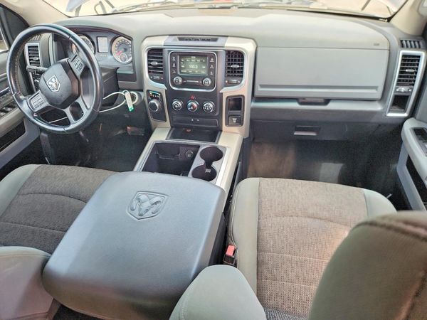 2015 RAM 1500 SLT