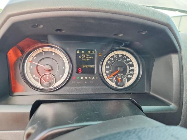 2015 RAM 1500 SLT