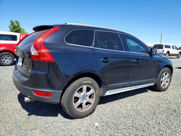 2012 VOLVO XC60