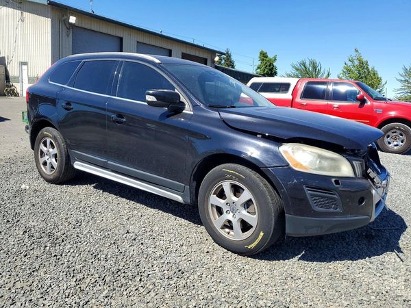 2012 VOLVO XC60