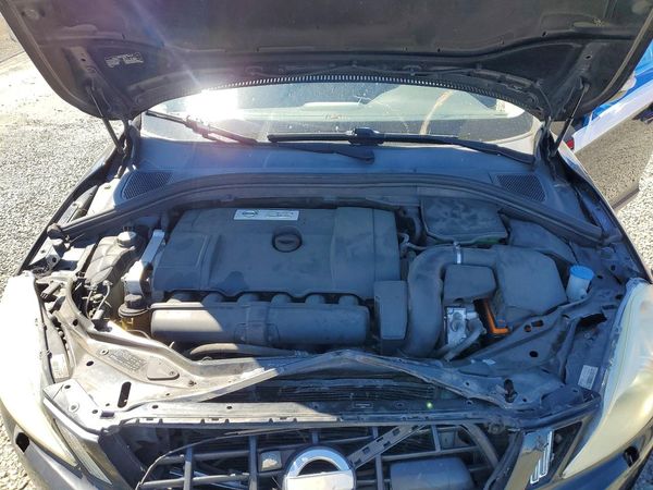 2012 VOLVO XC60