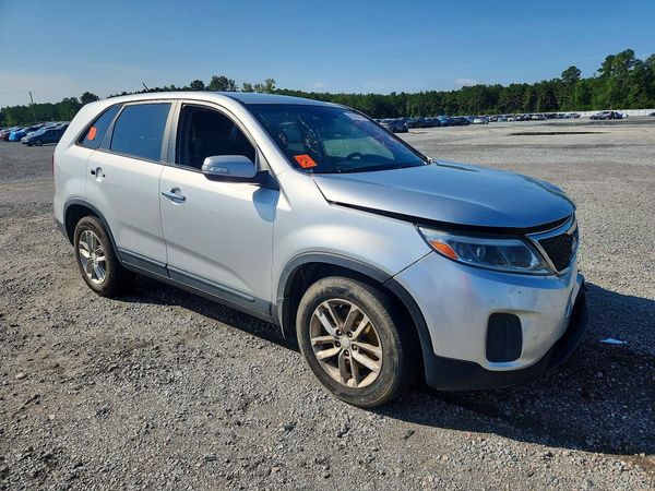 2014 KIA SORENTO