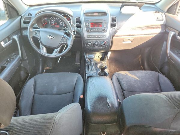 2014 KIA SORENTO