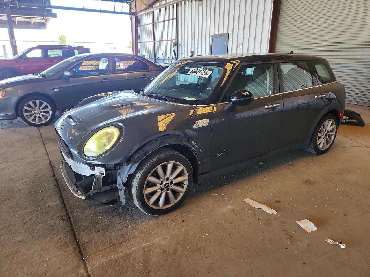 2017 MINI COOPER